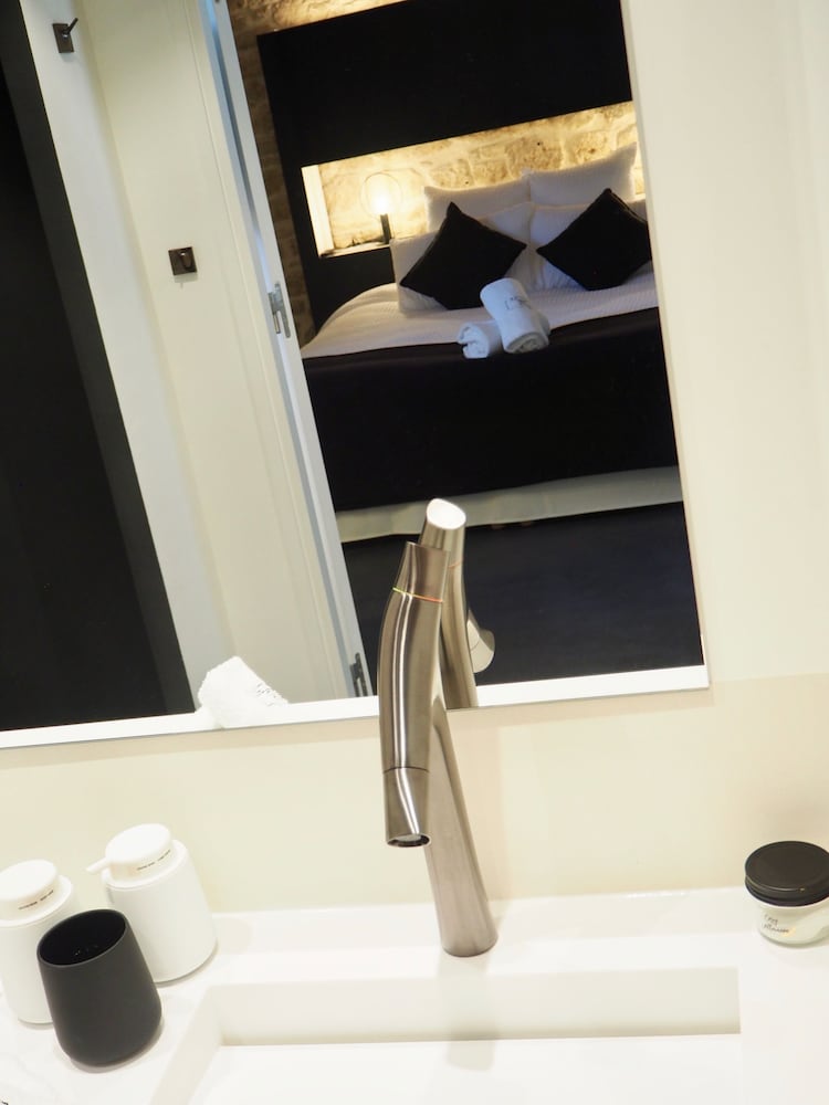 Suite (Blanc de Noirs) - Photo 8