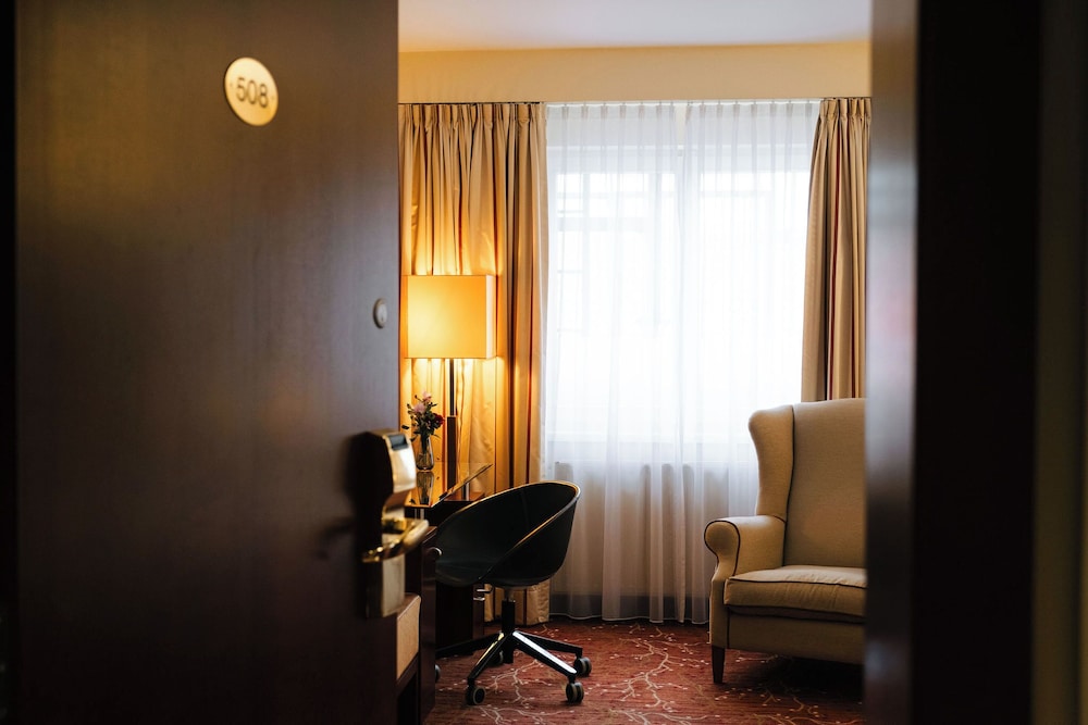 Business Room