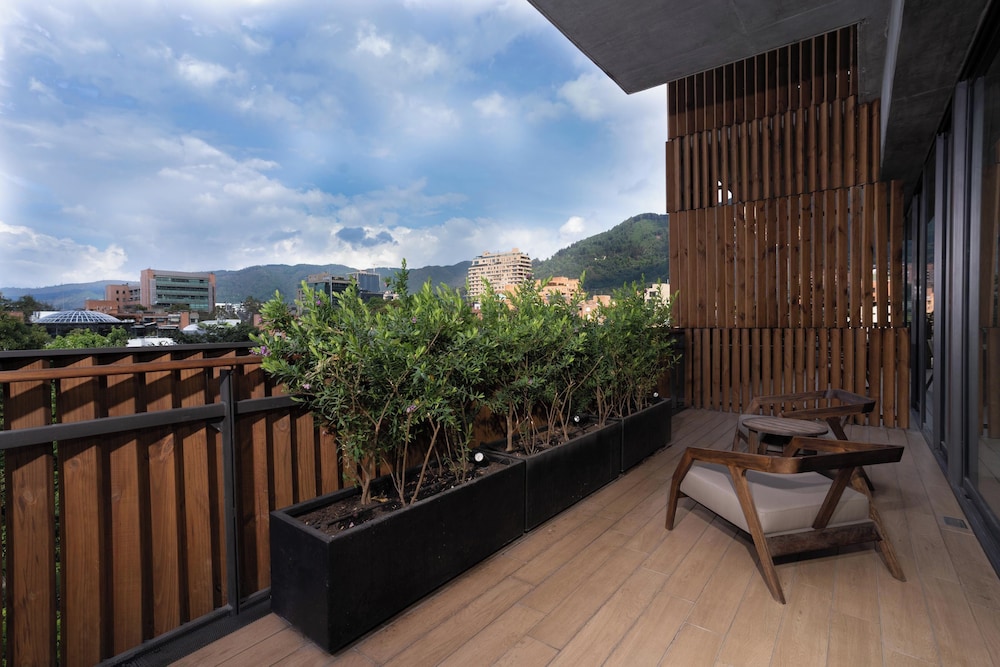 Premier Suite, 1 King Bed (Apartment) - Photo 12