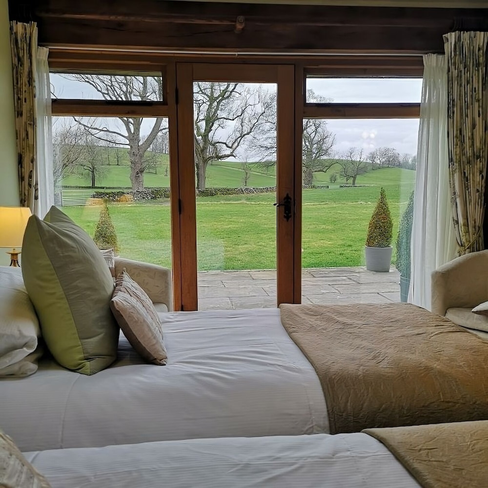 Double or Twin Room (Wharfdale) photo 1