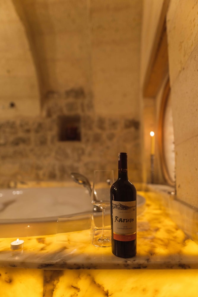 Jakuzili Suite - Photo 58