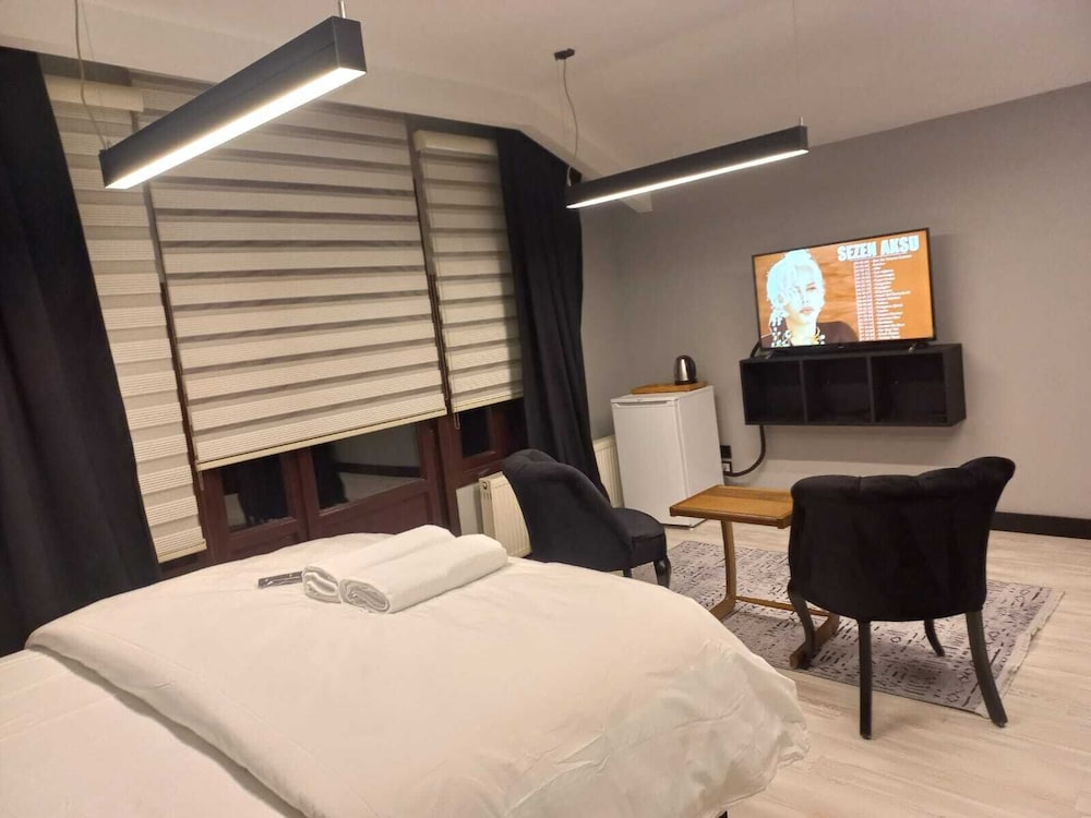 BLACK Deluxe Room (Teras) photo 3