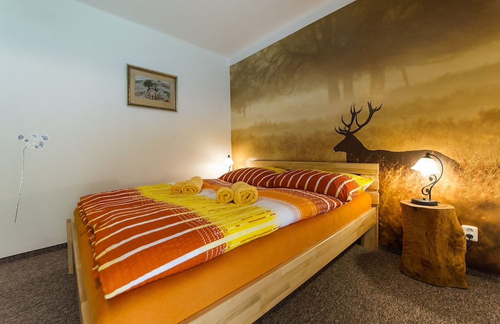 Double Room, 1 Bedroom, Garden View photo 3