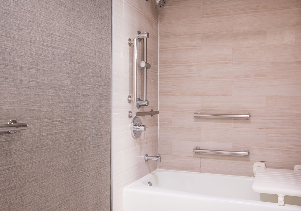 Superior Room, 2 Double Beds, Accessible, Bathtub (Mobility & Hearing) - Photo 5