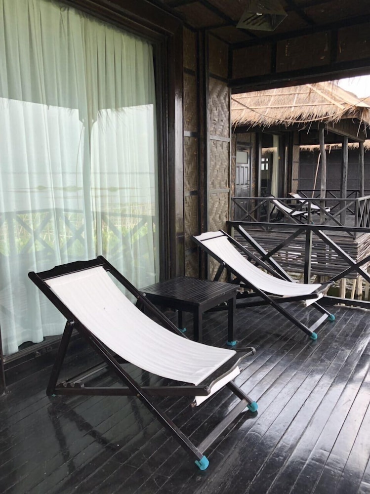 Deluxe Double or Twin Room photo 3