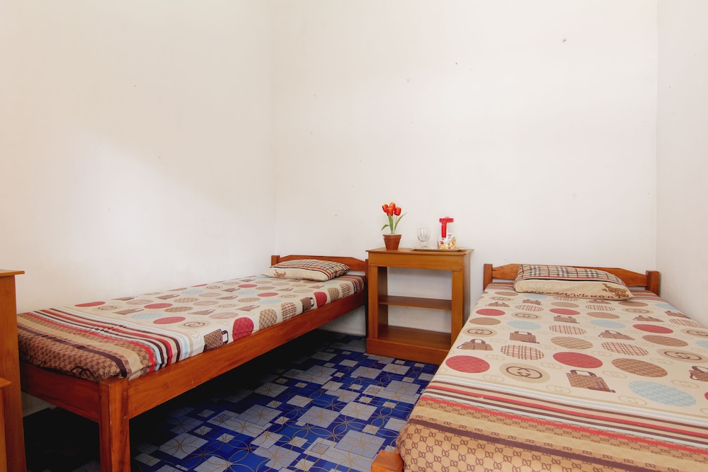Standard Room - Photo 10