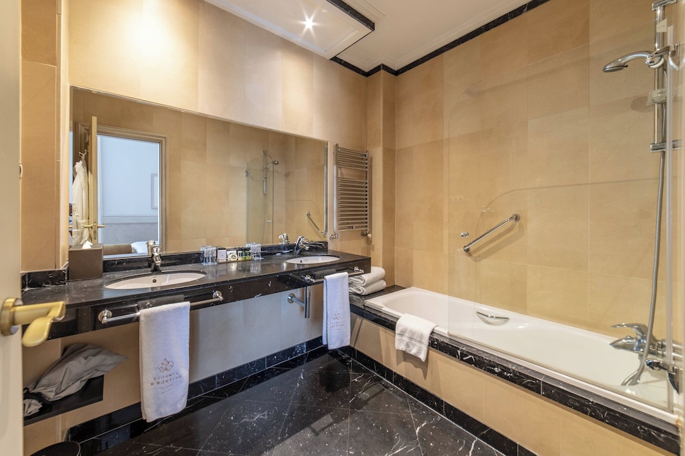 Executive Room, 1 King Bed