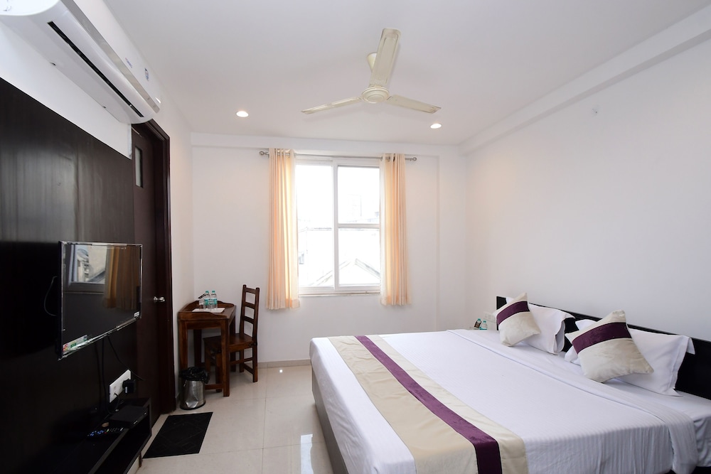 Deluxe Double Room - Photo 1