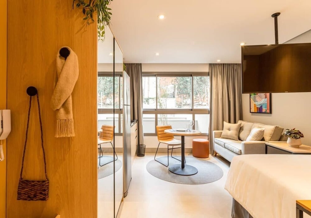 Premium Studio Suite - Photo 14