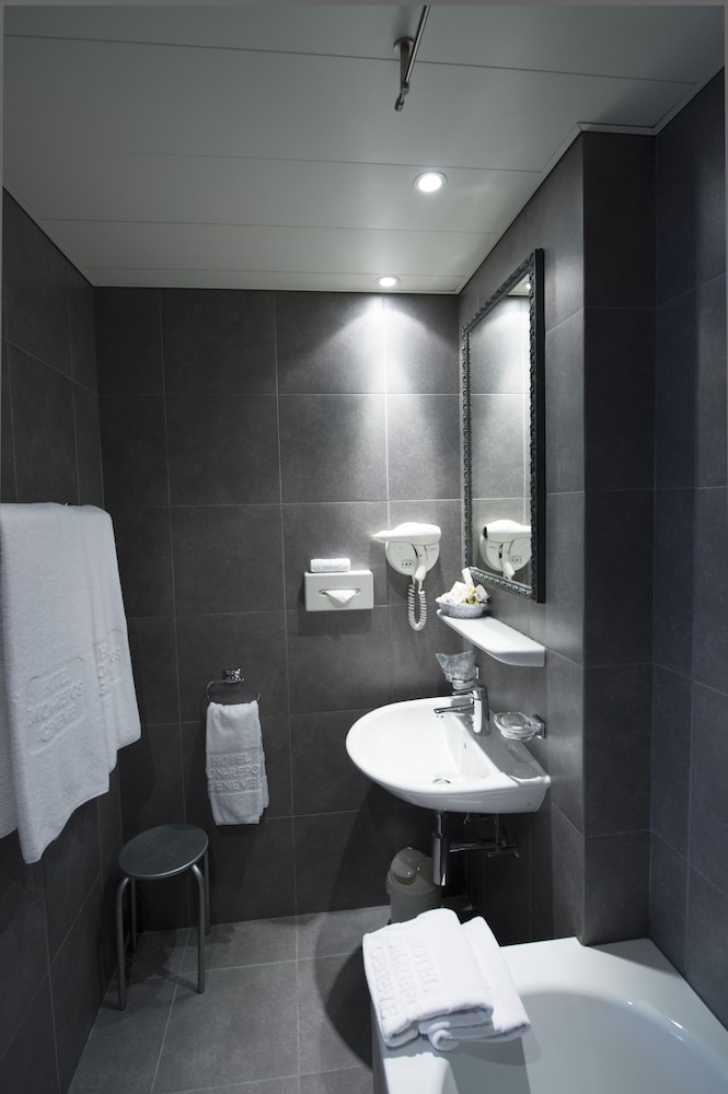 Superior Double Room (King) - Photo 2