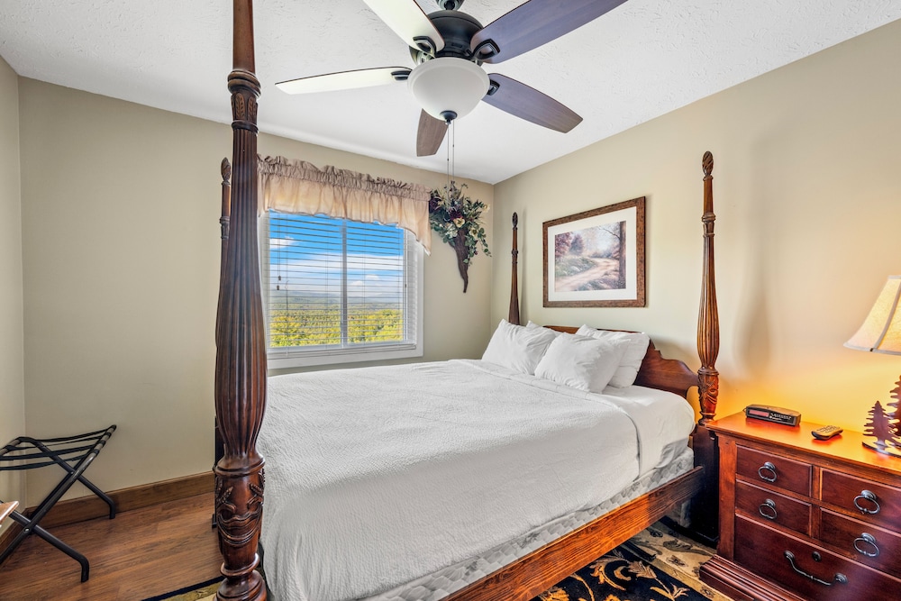 Mountain Top View | Loft Sleeps 8 Views Indoor Pool Access photo 3