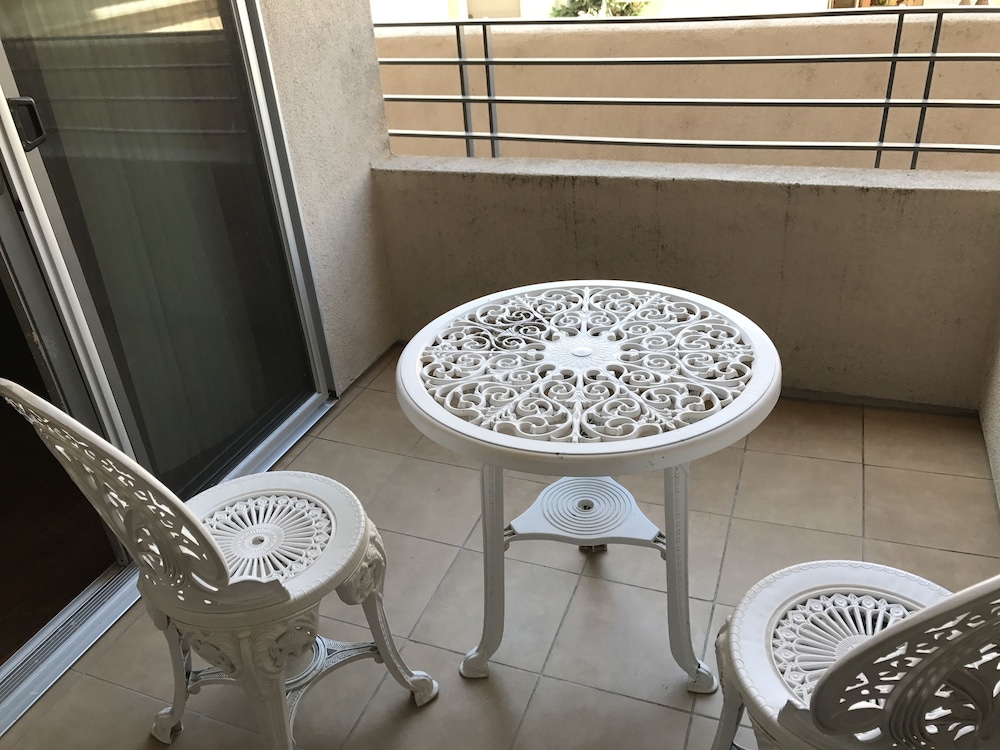 Luxury Apartment, 2 Bedrooms, Non Smoking, 2 Bathrooms photo 3