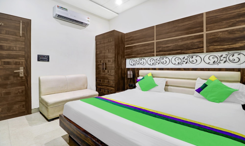 Standard Room - Photo 13