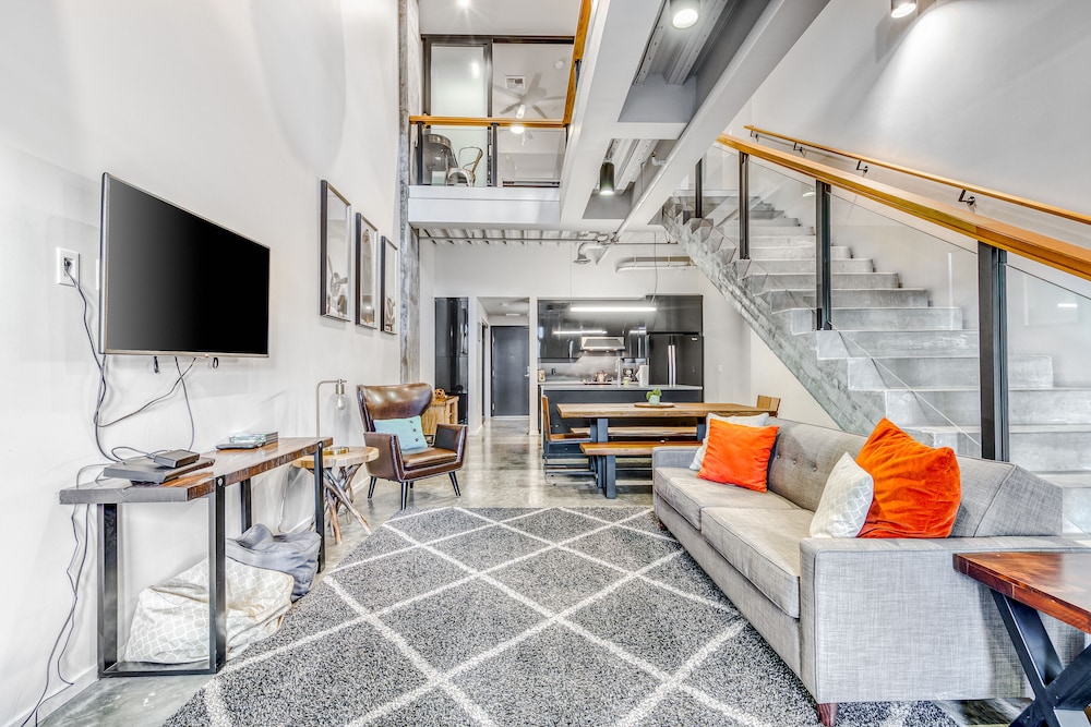Townhome, 2 Bedrooms
