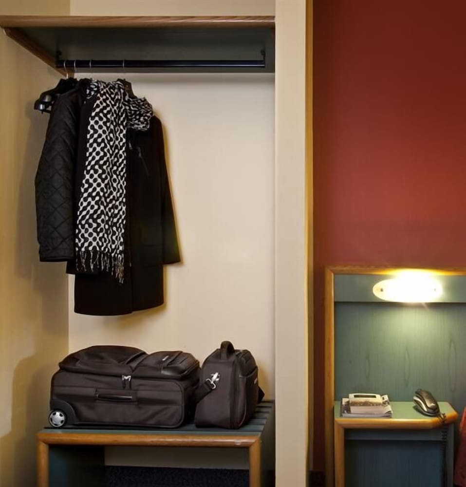 Economy Double Room photo 3