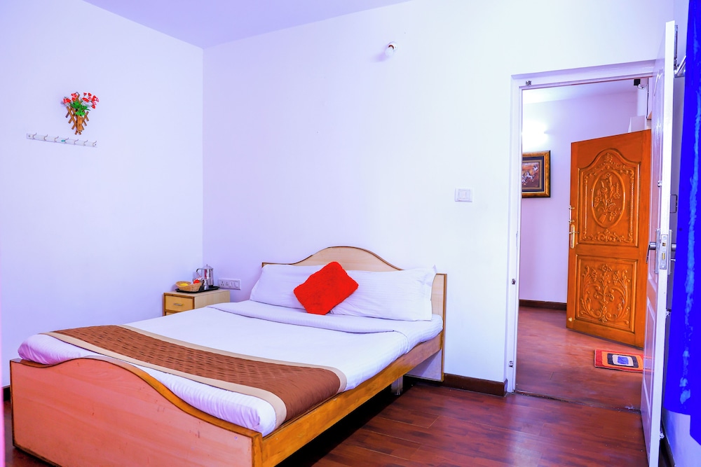Deluxe Room, Garden View