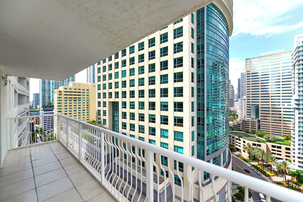 Condo, 3 Bedrooms, Balcony, Ocean View photo 3