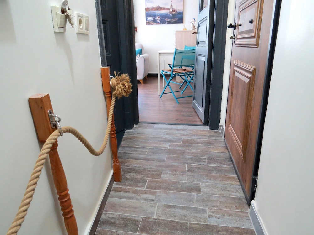 Deluxe Apartment (2nd Floor) photo 3