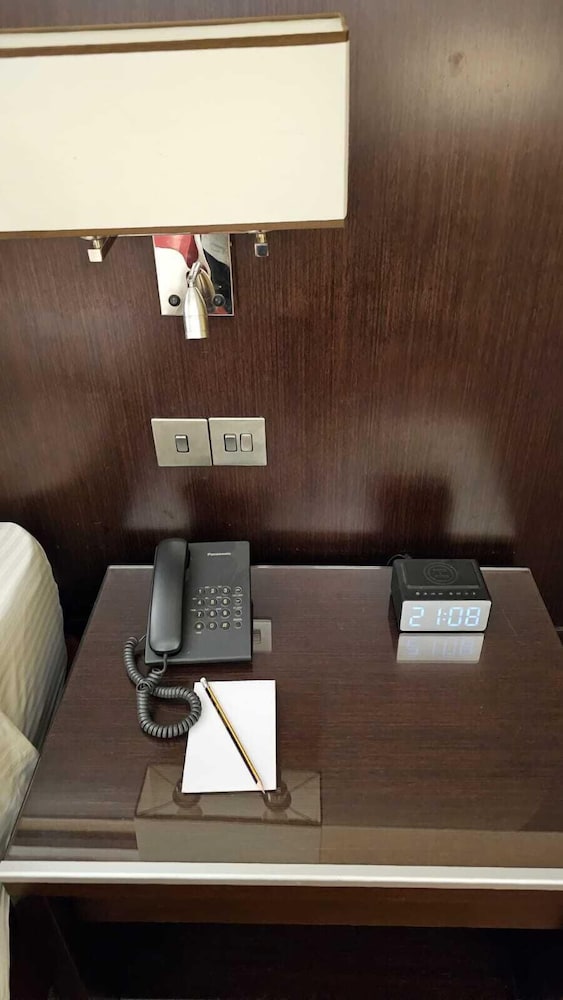 Deluxe Triple Room photo 2