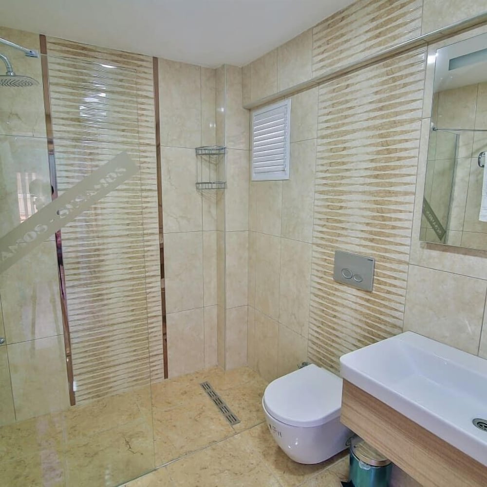 Double Room, Balcony, City View photo 2