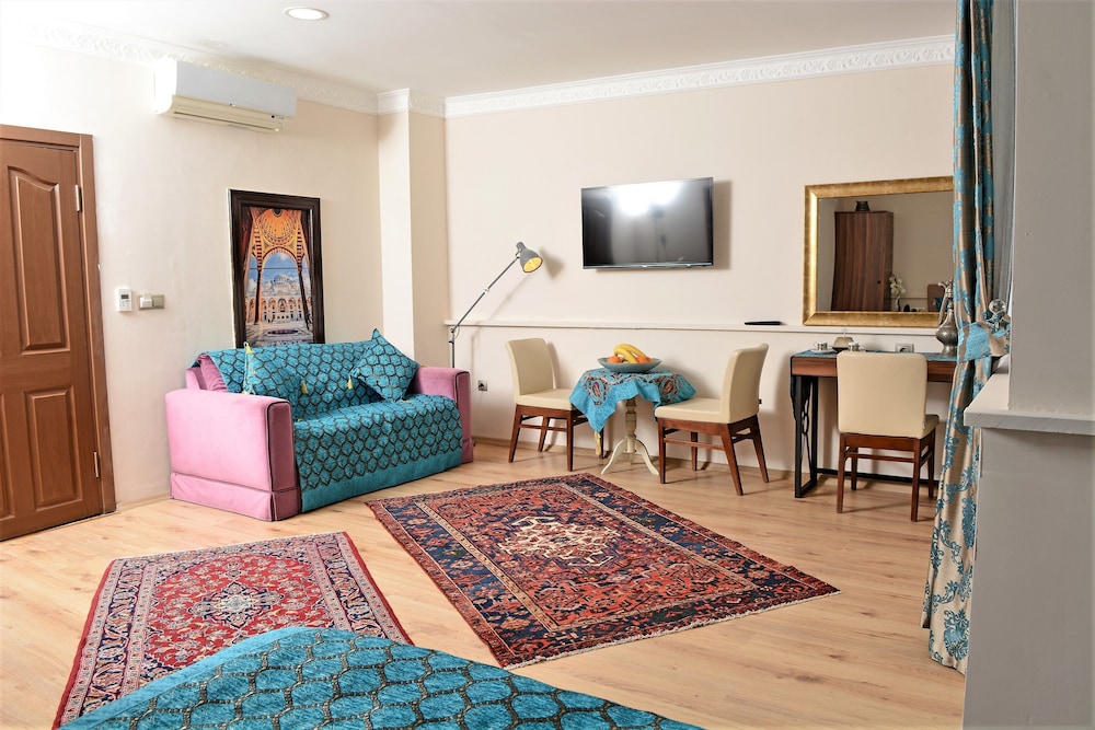 Family Quadruple Room, Garden View photo 3