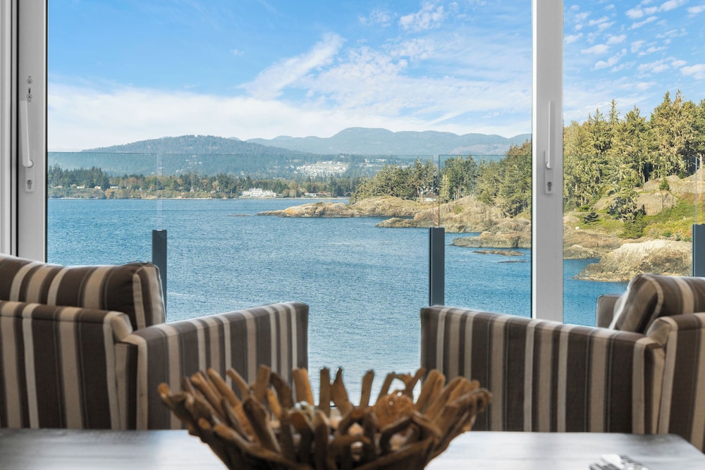 Signature Suite, 2 Bedrooms, Bay View