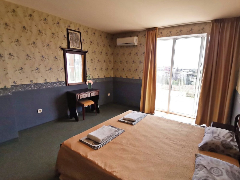 Luxury Apartment, Balcony, Sea View photo 1