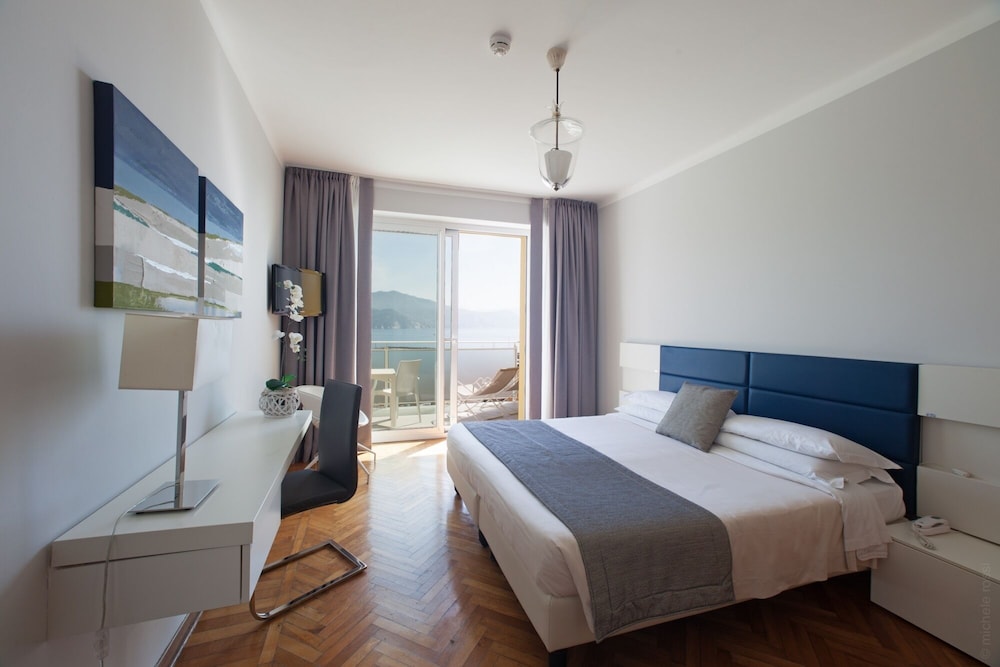 Deluxe Double Room - Photo 2