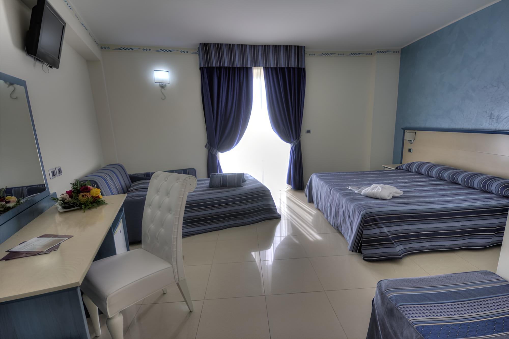 Triple Room photo 3