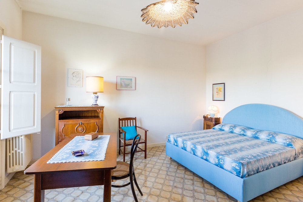 Triple Room, Pool Access