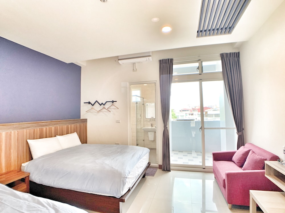 Economy Quadruple Room photo 3