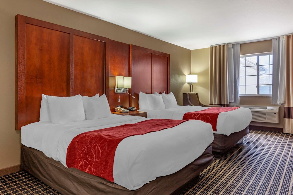 Standard Room, 2 Queen Beds, Non Smoking
