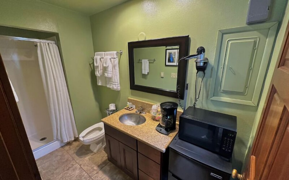 Double or Twin Room, Non Smoking photo 2
