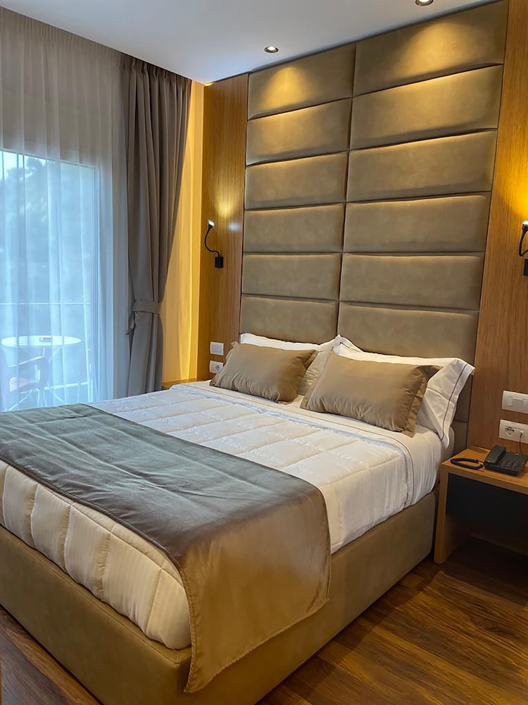 Standard Double Room with Garden View photo 2