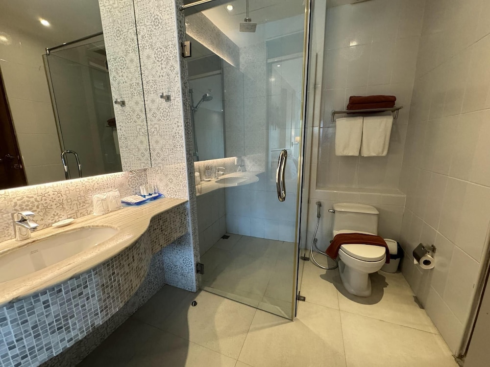 Deluxe Double Room, Balcony, Sea View photo 3