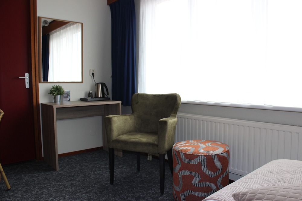 Single Room photo 3