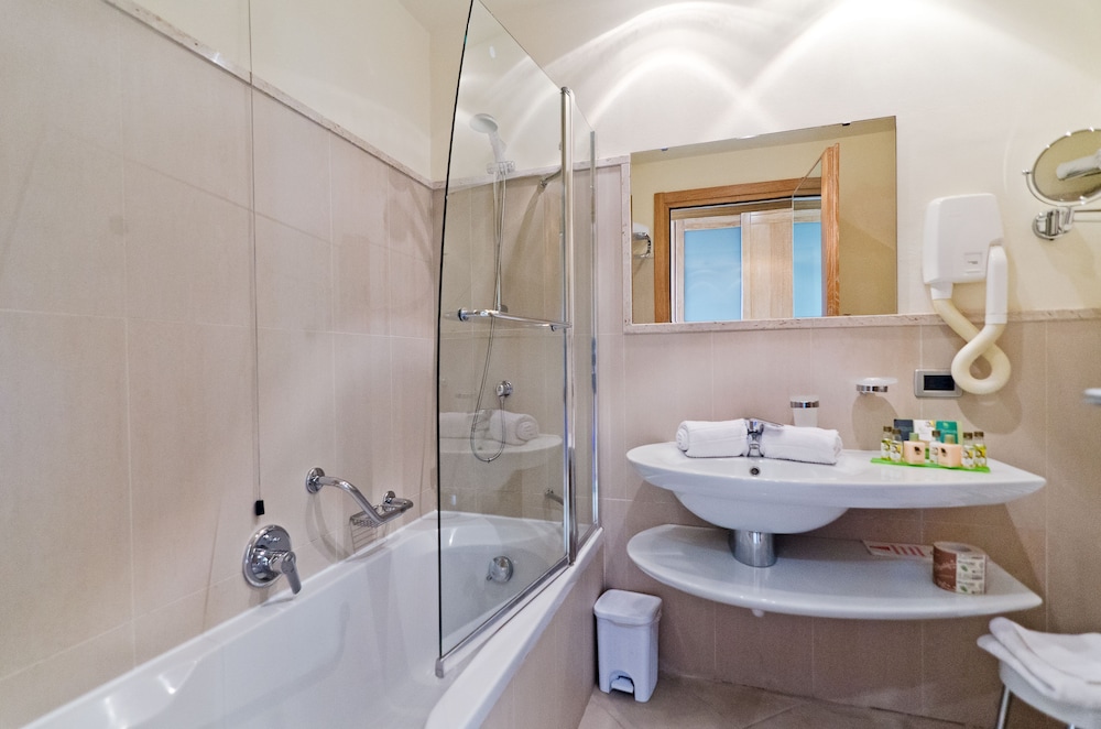 Superior Double Room - Photo 5