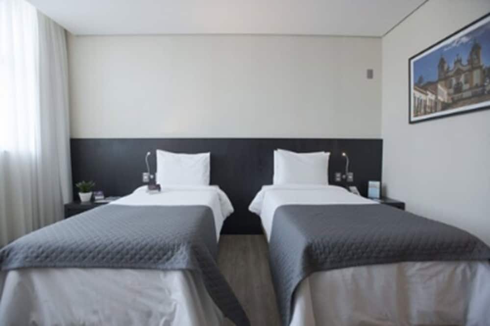 Premium Twin Room