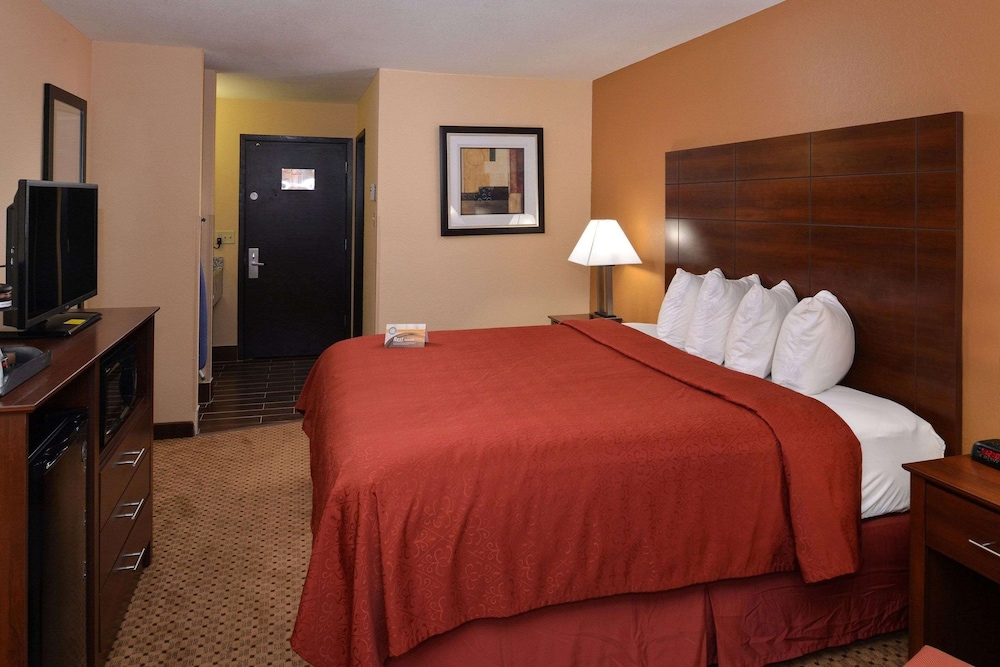 Room, 1 King Bed, Accessible, Non Smoking - Photo 1