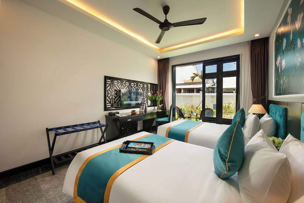 Deluxe Garden Double/Twin Room with Balcony photo 3