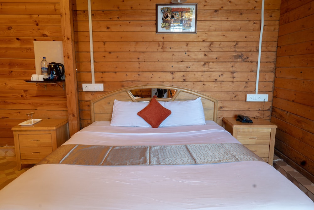 Standard Chalet, 1 Queen Bed, Non Smoking, Beach View photo 1