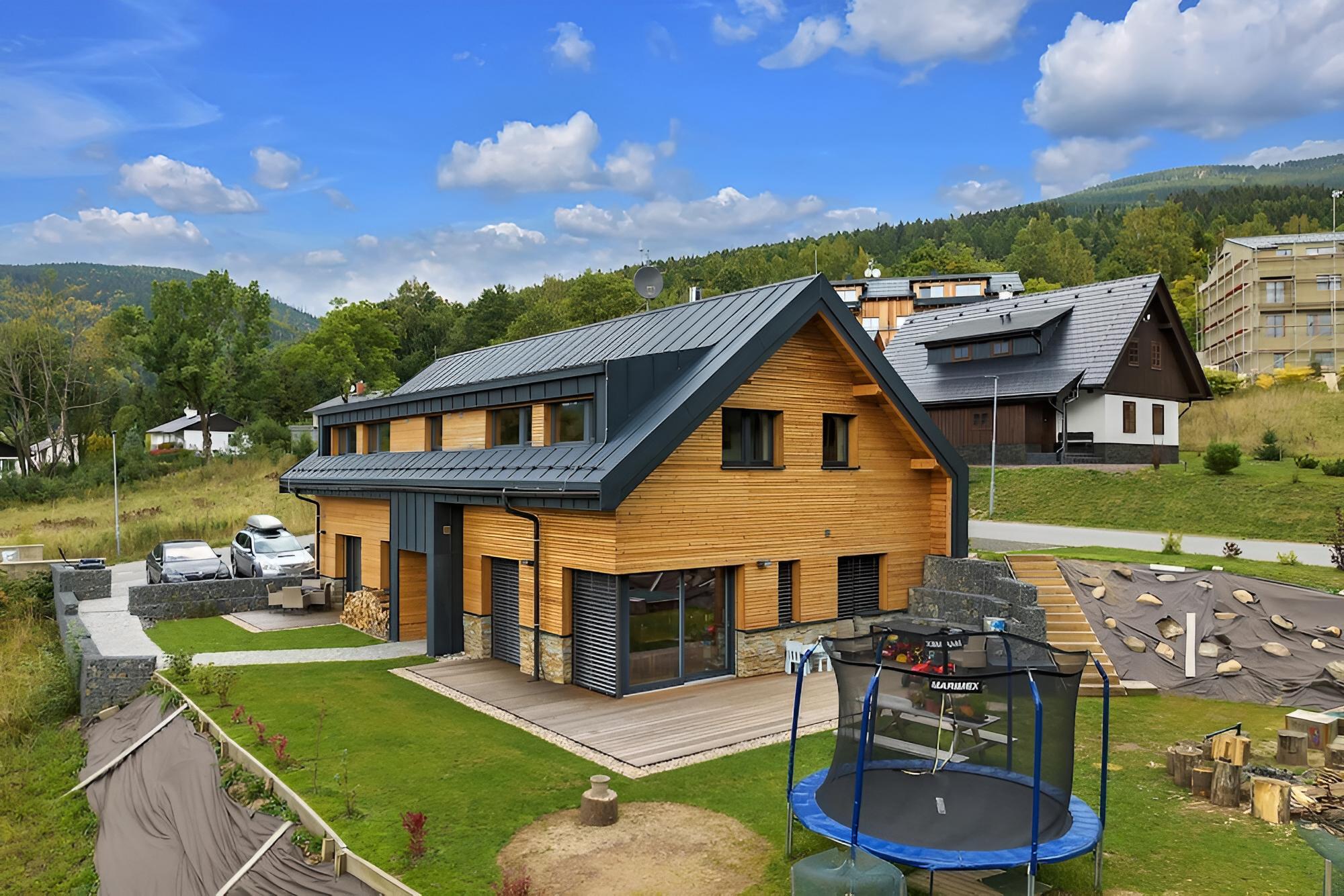 Villa photo 1
