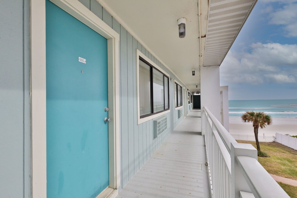 Junior Suite - Photo 1
