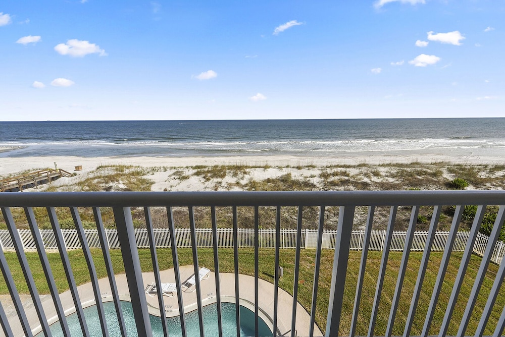 Condo, Multiple Beds, Beach View (#403 - No Pets) photo 3