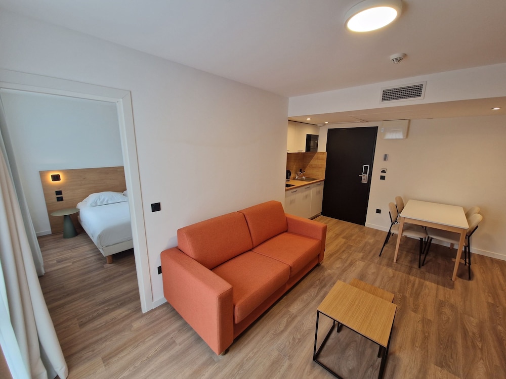 Apartment, 1 Bedroom - Photo 6