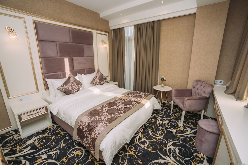 Superior Double Room photo 2