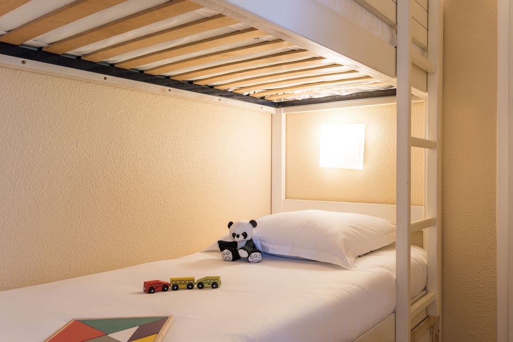 Apartment 6 people - 1 bedroom + 1 sleeping alcove - Terrace or balcony - Eco photo 3