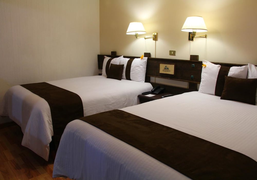 Deluxe Room, 2 Double Beds - Photo 1