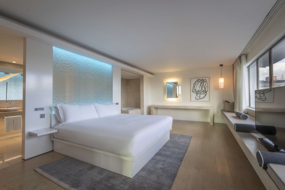 Suite, 1 King Bed (Penthouse)
