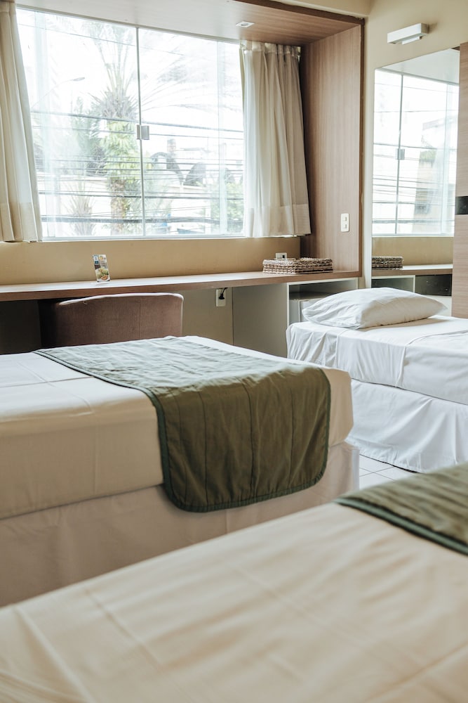 Deluxe Triple Room photo 3